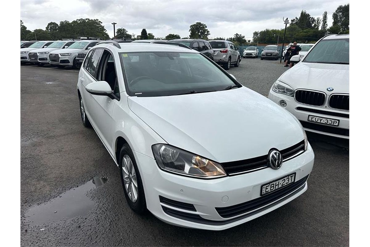 2016 Volkswagen Golf 92TSI Trendline 7