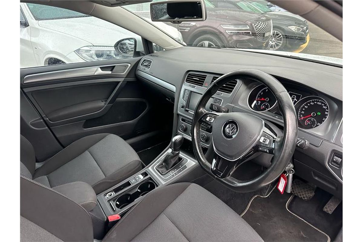 2016 Volkswagen Golf 92TSI Trendline 7