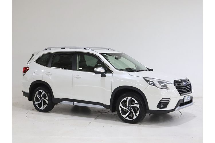 2022 Subaru Forester 2.5i-S S5