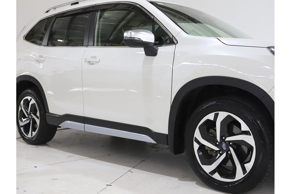 2022 Subaru Forester 2.5i-S S5