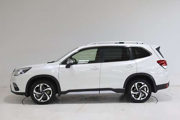 2022 Subaru Forester 2.5i-S S5