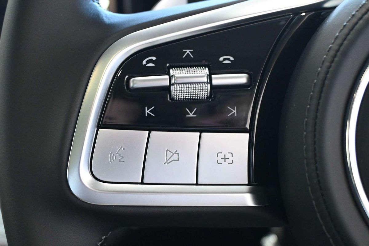 2025 GWM Tank 500 Ultra Hybrid P03