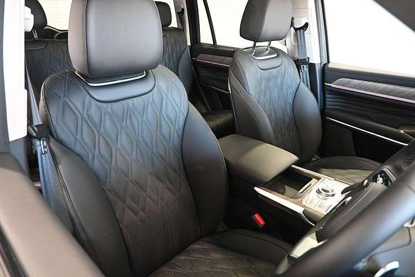 2025 GWM Tank 500 Ultra Hybrid P03