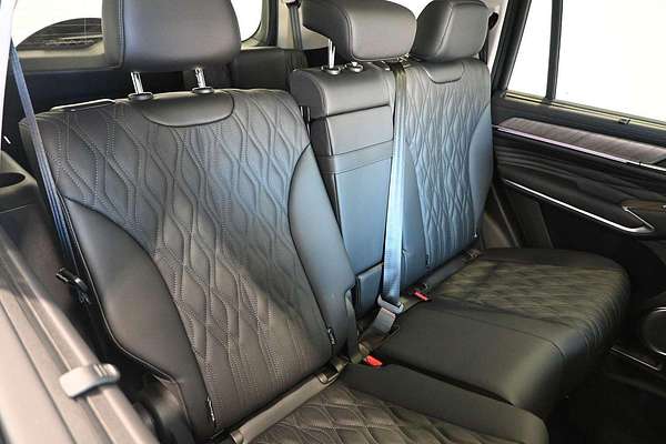 2025 GWM Tank 500 Ultra Hybrid P03