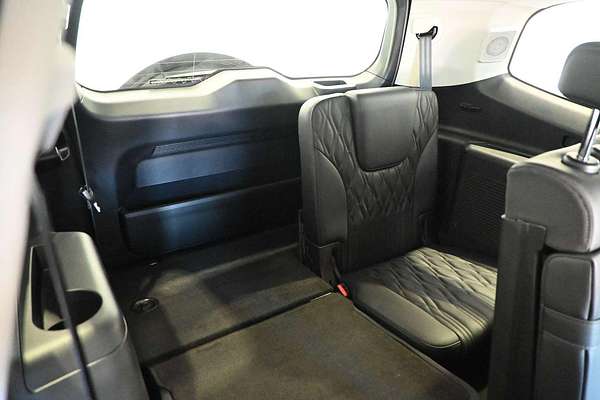 2025 GWM Tank 500 Ultra Hybrid P03