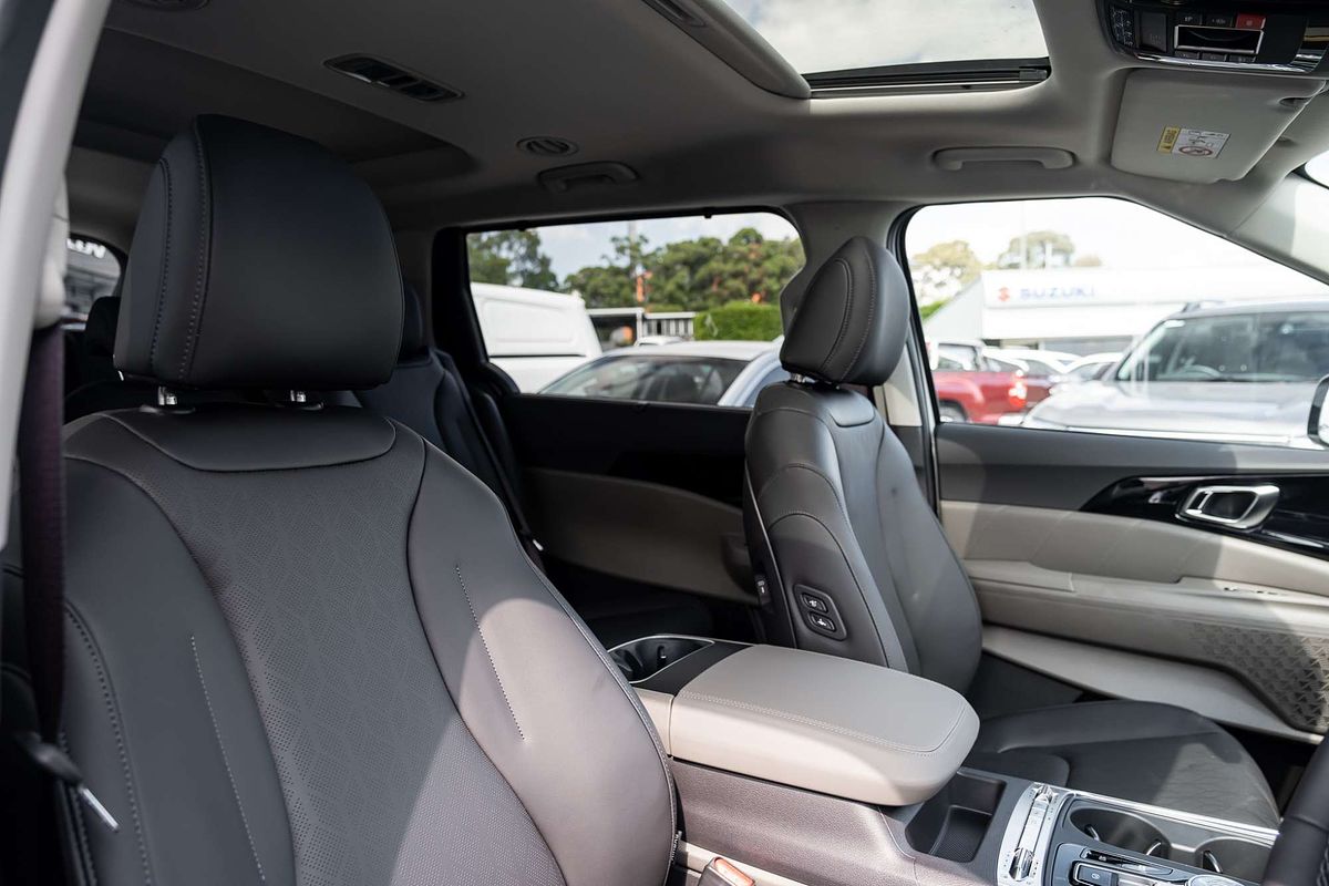 2025 Kia Carnival GT-Line KA4 PE