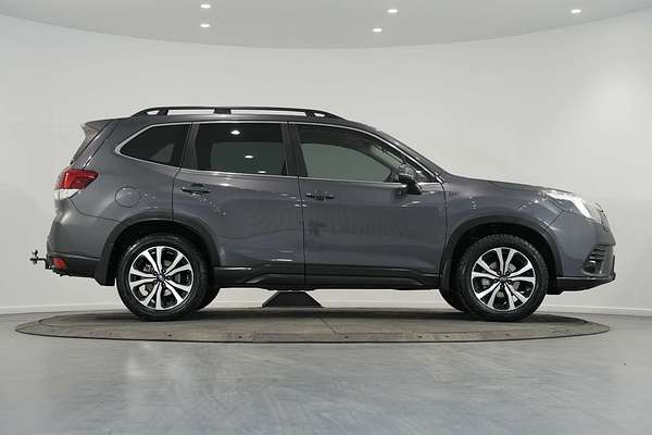 2023 Subaru Forester 2.5i Premium S5