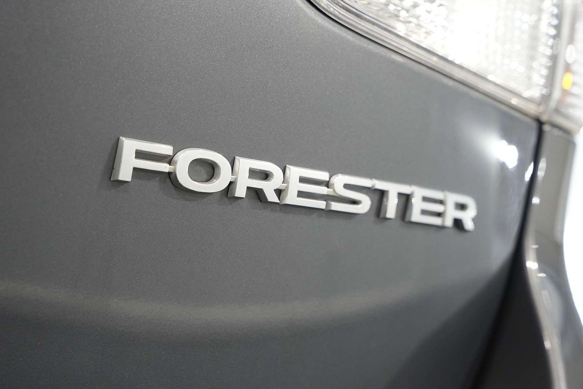 2023 Subaru Forester 2.5i Premium S5