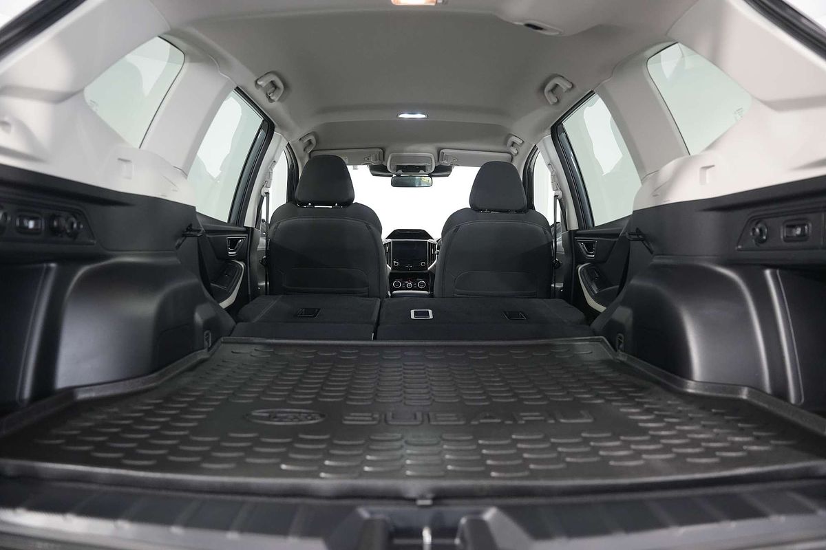 2023 Subaru Forester 2.5i Premium S5