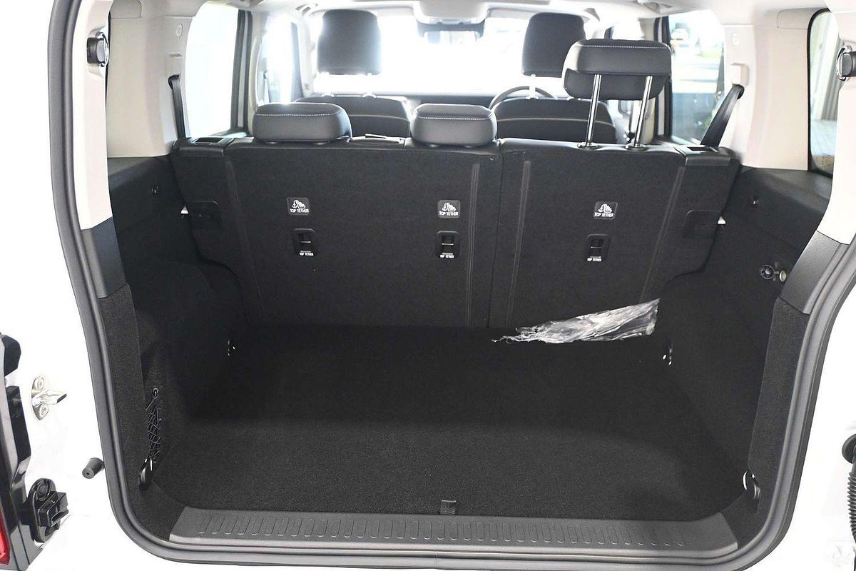 2025 GWM Tank 300 Ultra P01