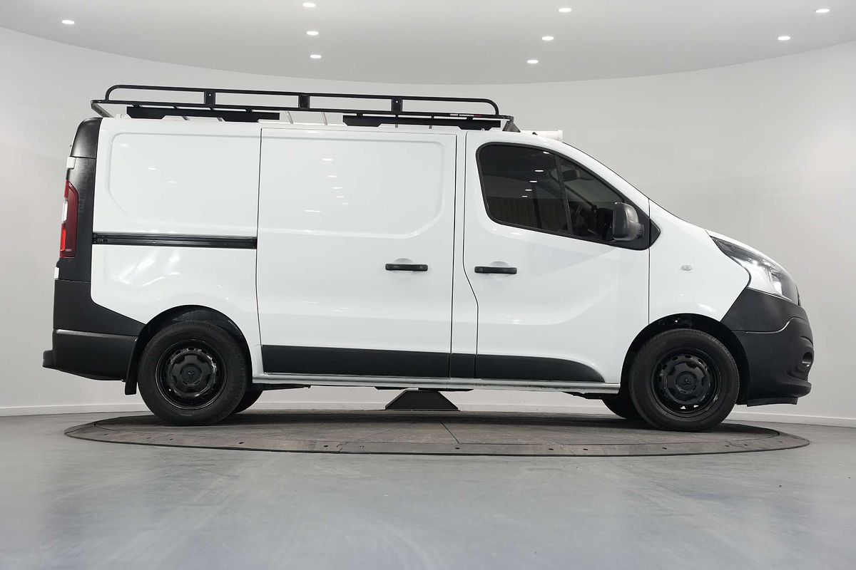 2021 Mitsubishi Express GLX SN SWB