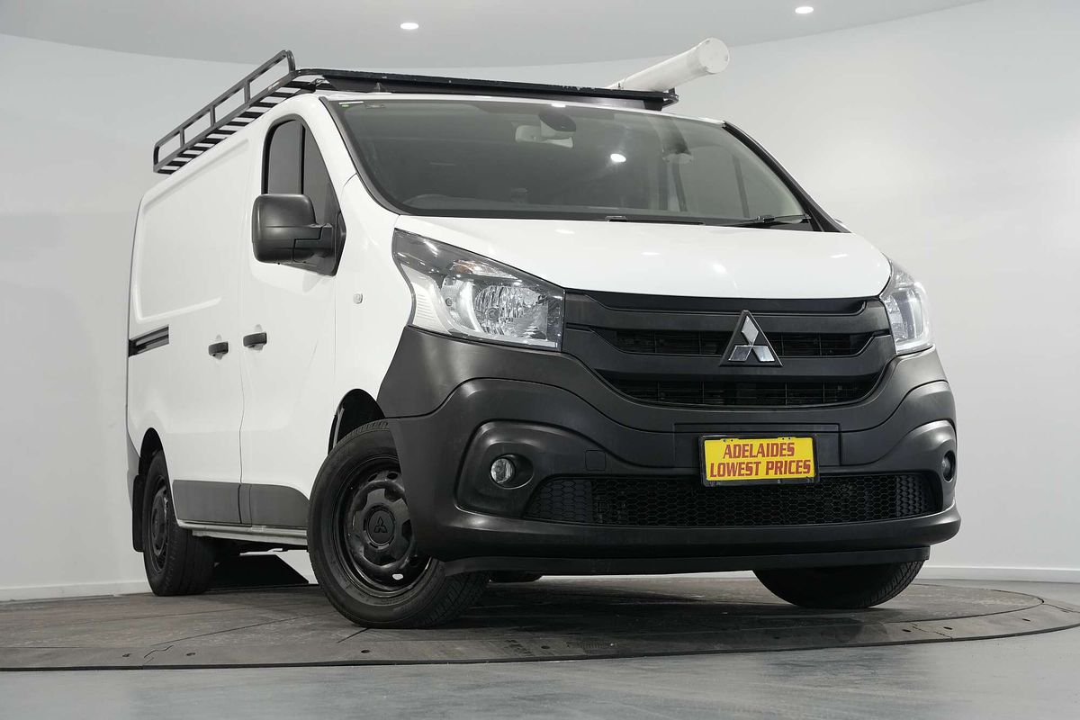 2021 Mitsubishi Express GLX SN SWB