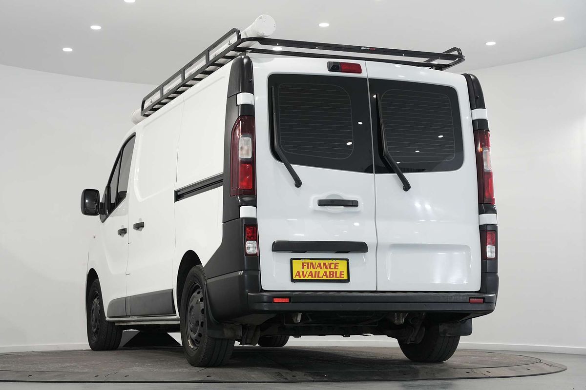 2021 Mitsubishi Express GLX SN SWB