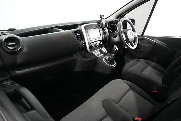 2021 Mitsubishi Express GLX SN SWB