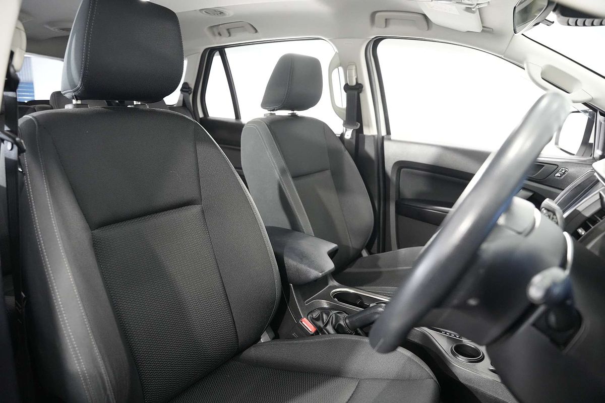 2022 Ford Everest Ambiente UA II 3.2L