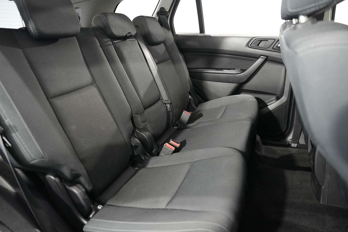 2022 Ford Everest Ambiente UA II 3.2L