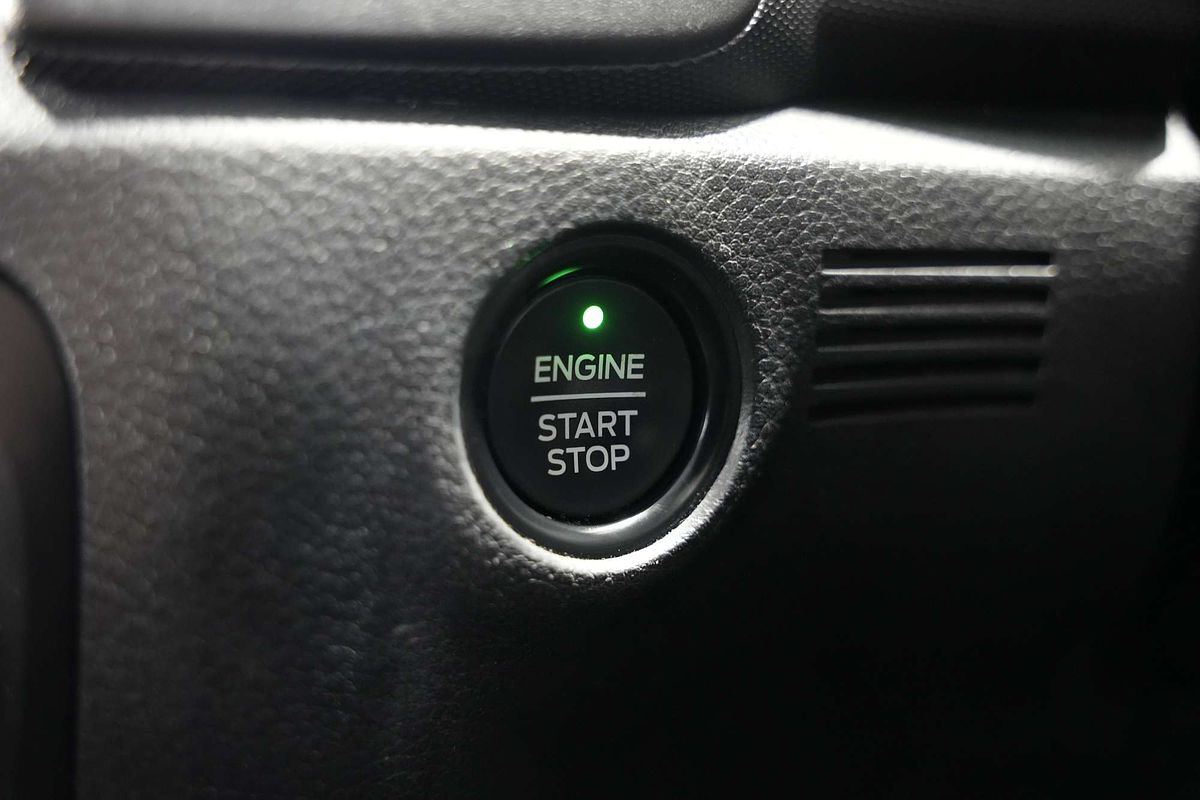 2022 Ford Everest Ambiente UA II 3.2L