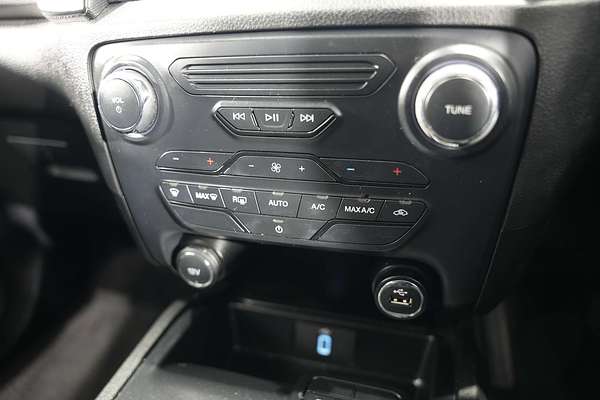 2022 Ford Everest Ambiente UA II 3.2L