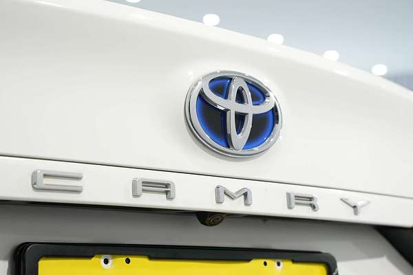 2018 Toyota Camry Ascent Sport AXVH71R