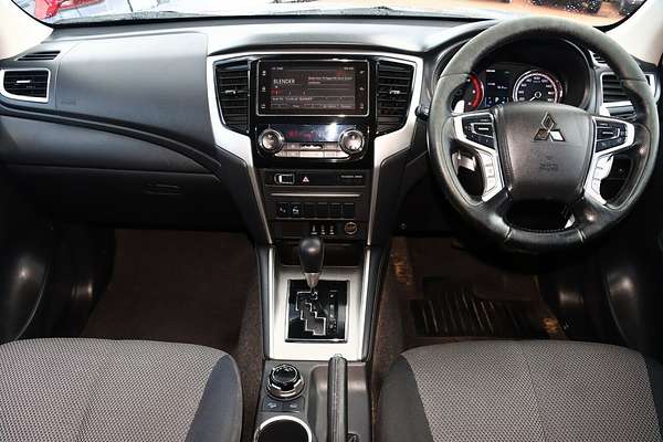 2019 Mitsubishi Triton GLS MR 4X4