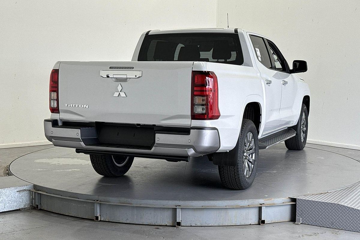 2025 Mitsubishi Triton GLS MV 4X4
