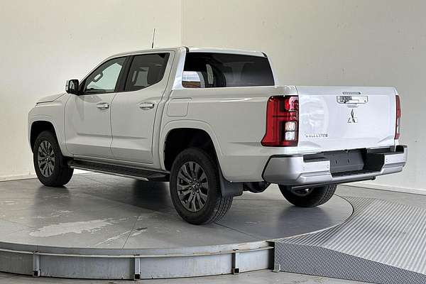 2025 Mitsubishi Triton GLS MV 4X4