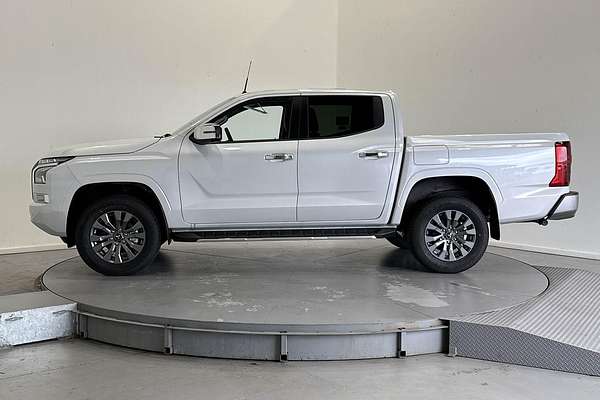 2025 Mitsubishi Triton GLS MV 4X4