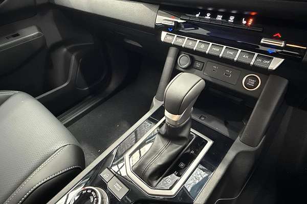 2025 Mitsubishi Triton GLS MV 4X4