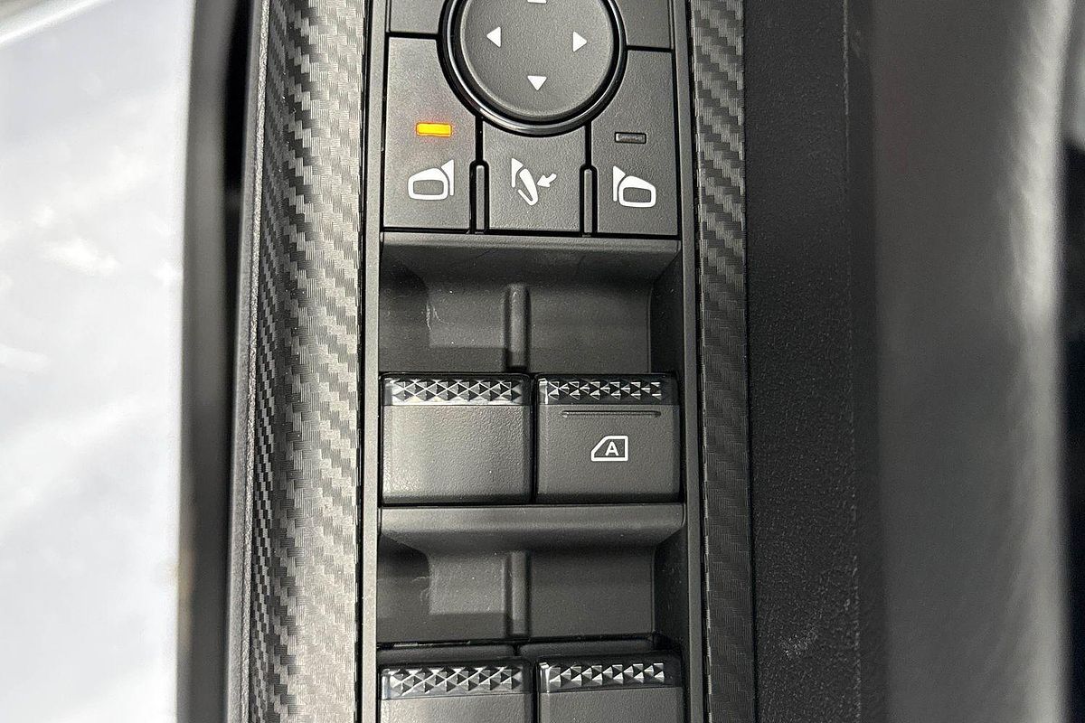 2025 Mitsubishi Triton GLS MV 4X4