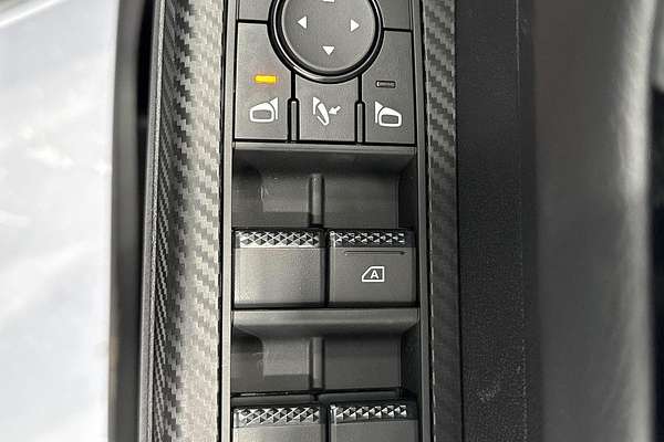 2025 Mitsubishi Triton GLS MV 4X4