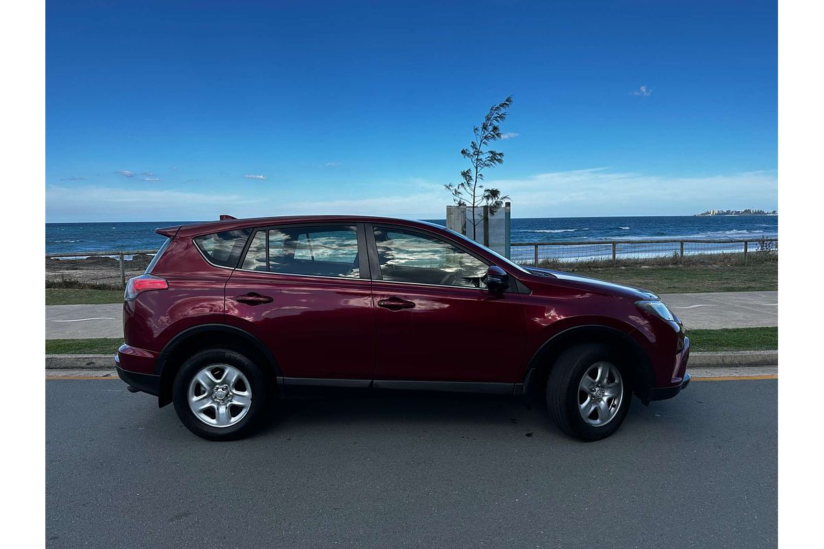 2017 Toyota RAV4 GX ZSA42R