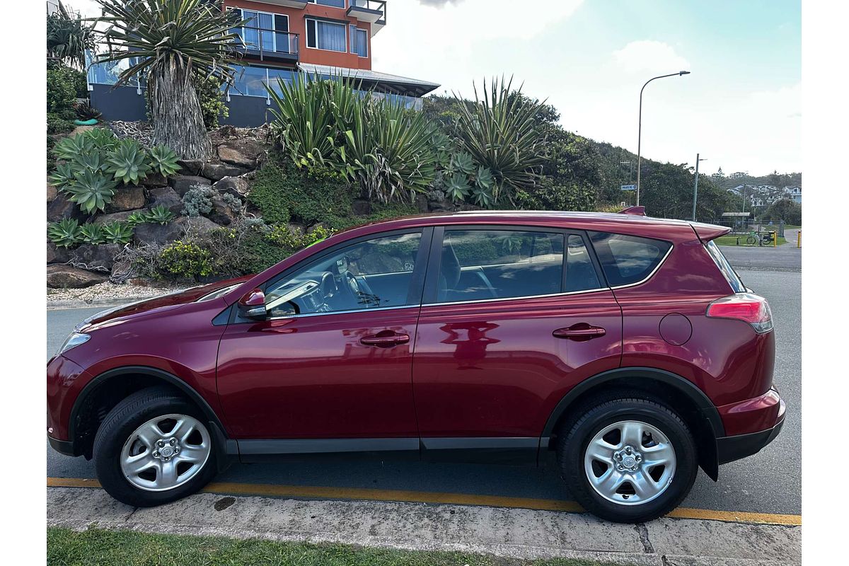 2017 Toyota RAV4 GX ZSA42R