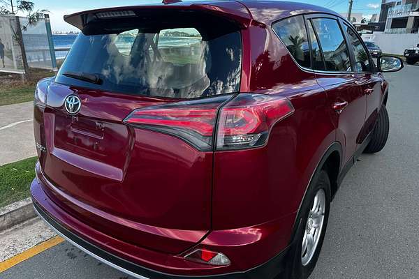2017 Toyota RAV4 GX ZSA42R