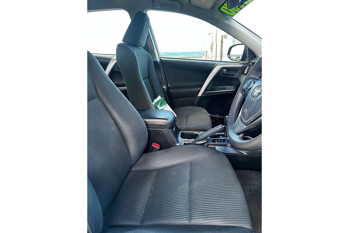 2017 Toyota RAV4 GX ZSA42R