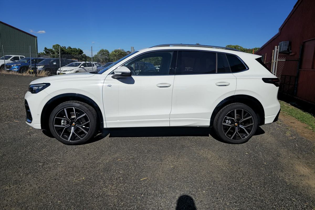 2025 Volkswagen Tiguan 195TSI R-Line CT