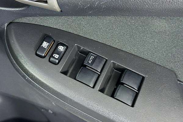 2013 Toyota Corolla Ascent Sport ZRE152R