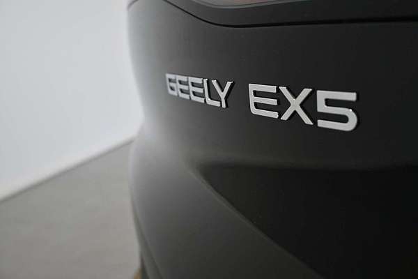 2025 Geely EX5 Inspire E245