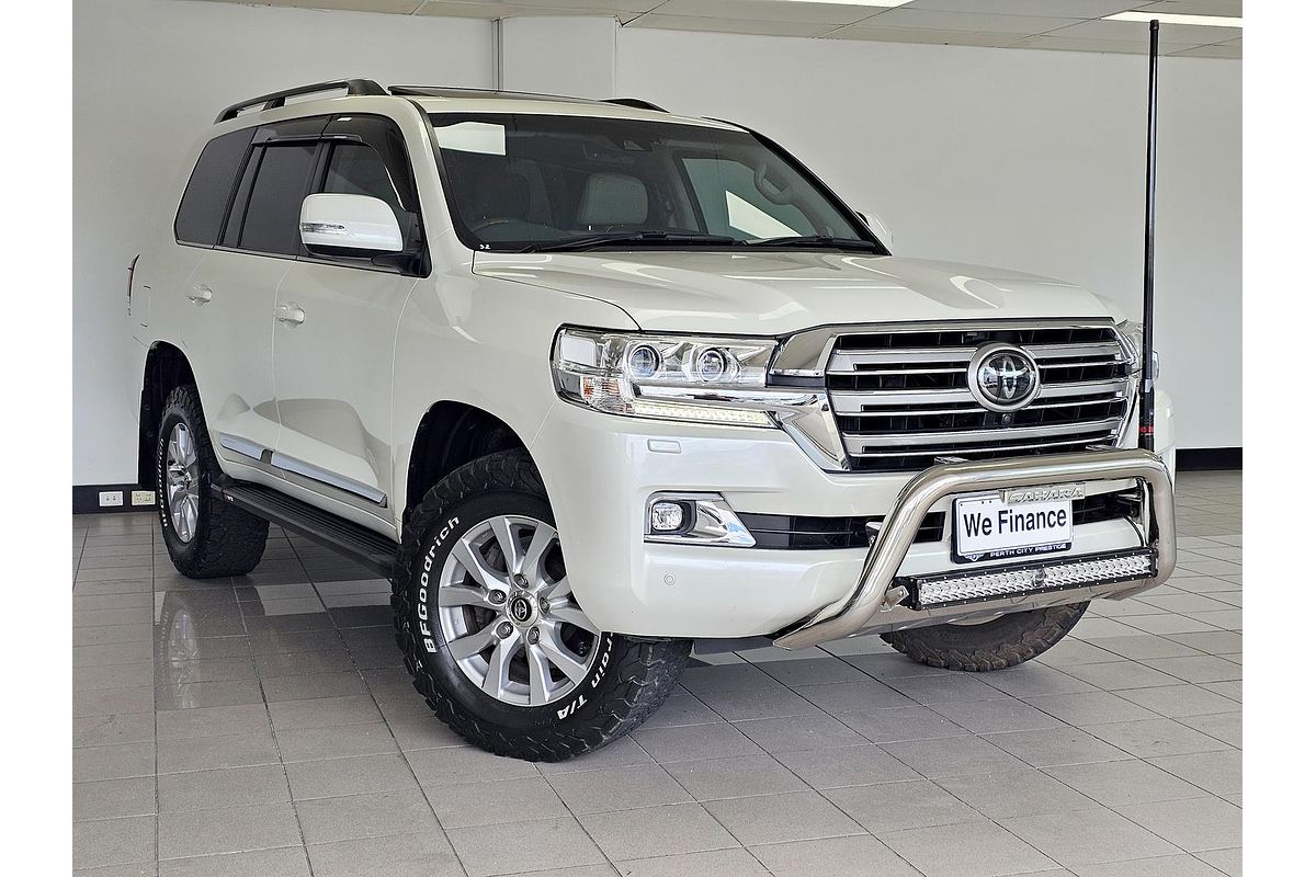 2018 Toyota Landcruiser Sahara VDJ200R