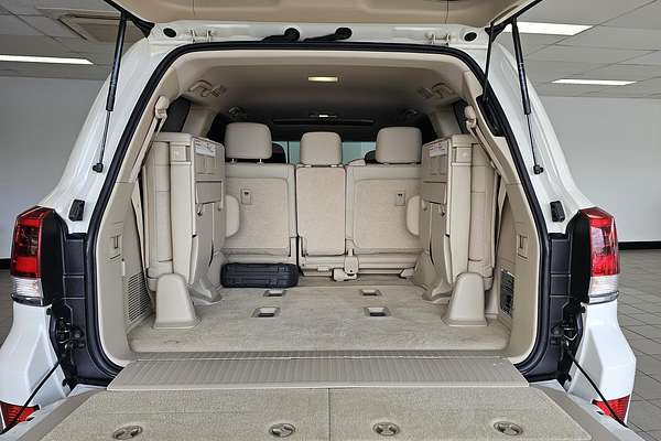 2018 Toyota Landcruiser Sahara VDJ200R