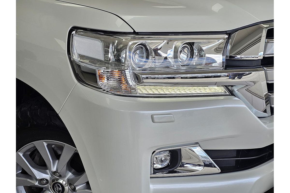 2018 Toyota Landcruiser Sahara VDJ200R