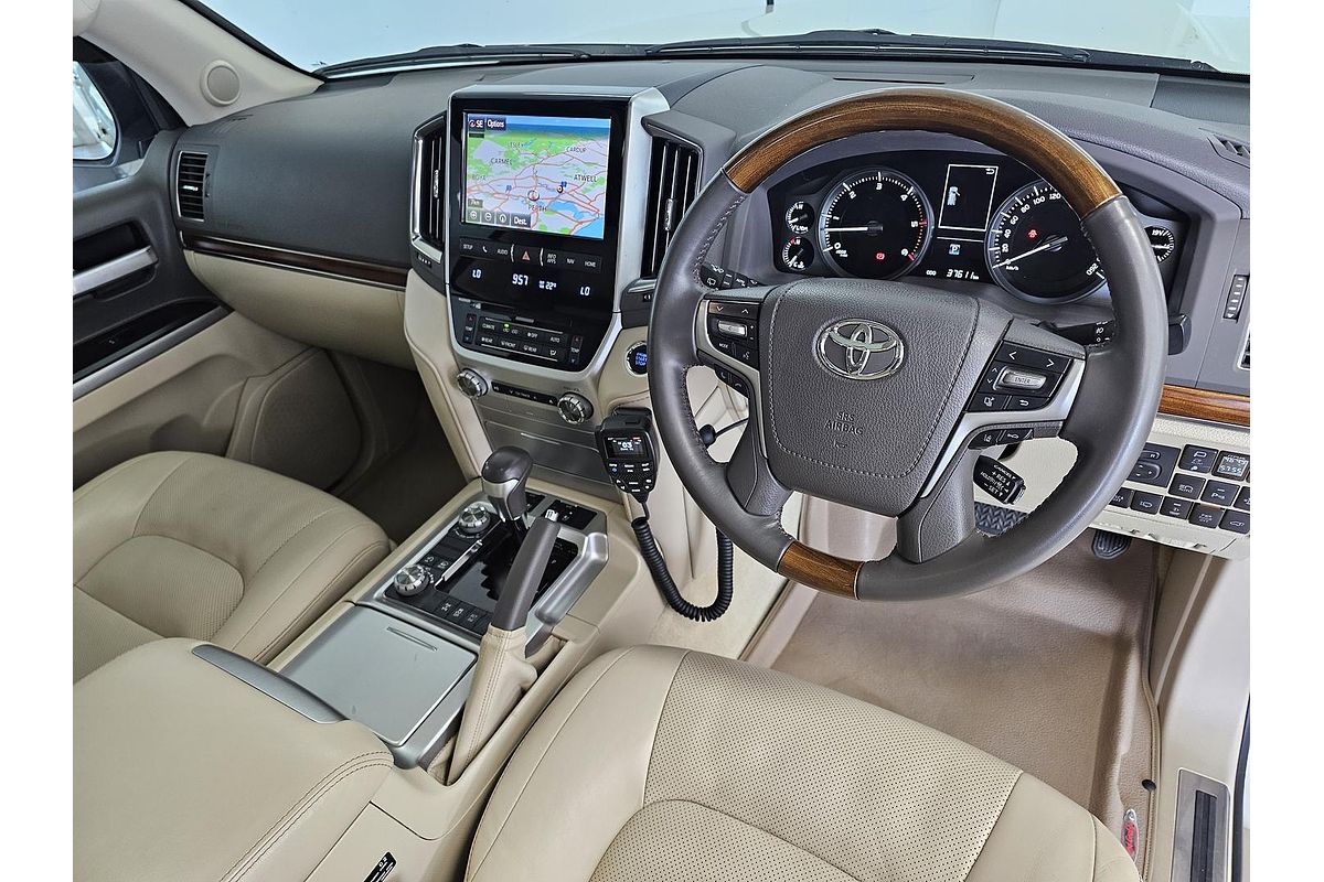 2018 Toyota Landcruiser Sahara VDJ200R