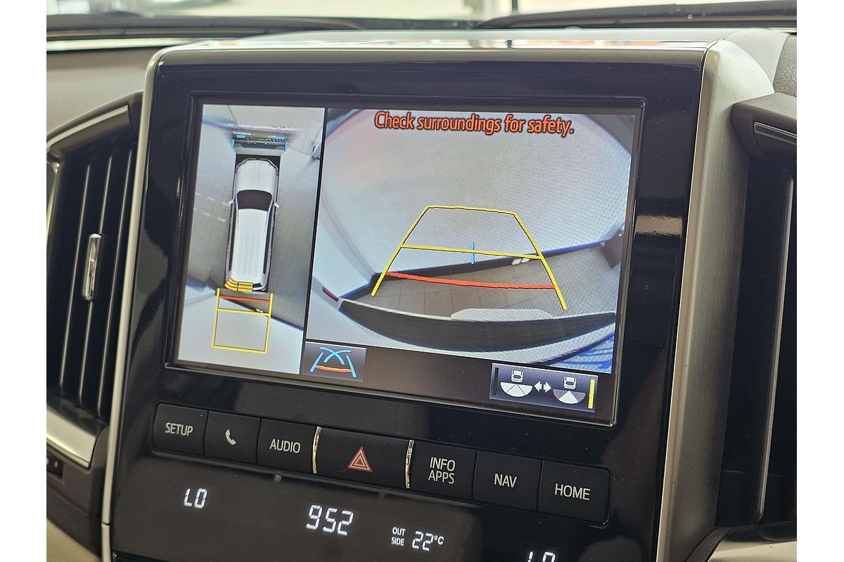 2018 Toyota Landcruiser Sahara VDJ200R