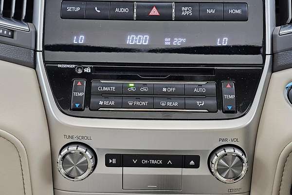 2018 Toyota Landcruiser Sahara VDJ200R