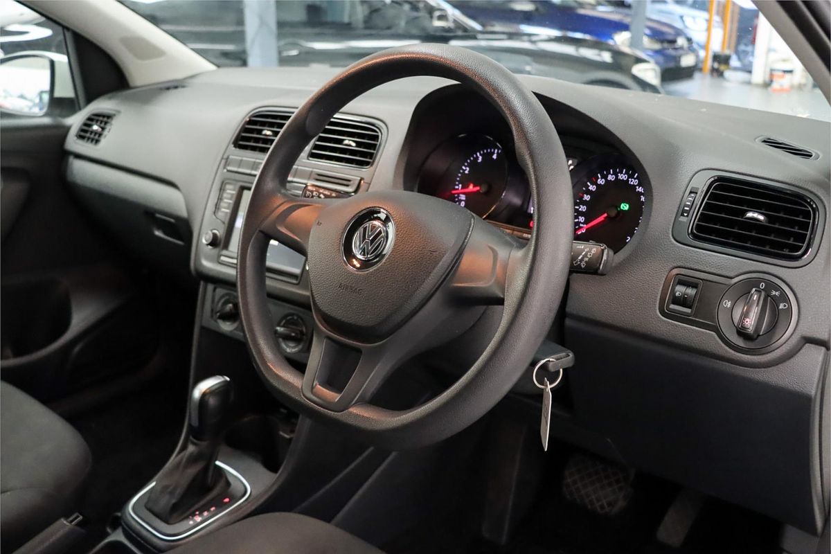 2015 Volkswagen Polo 66TSI Trendline 6R