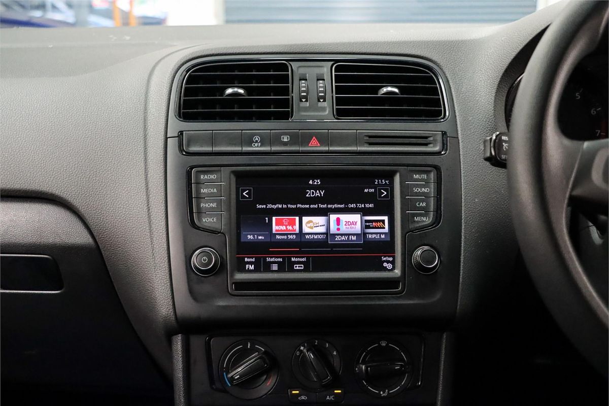 2015 Volkswagen Polo 66TSI Trendline 6R