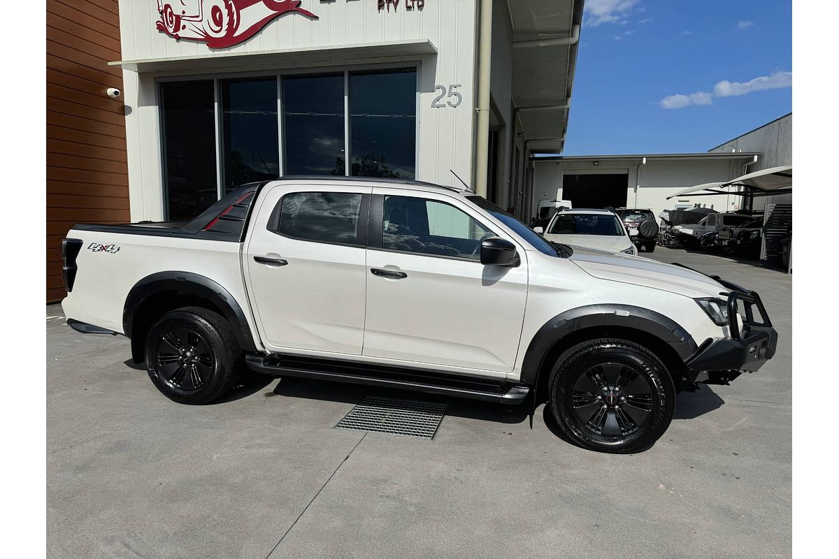 2022 Isuzu D-MAX X-TERRAIN