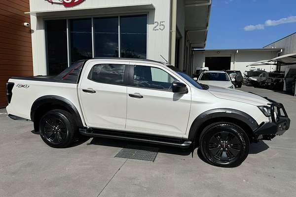 2022 Isuzu D-MAX X-TERRAIN