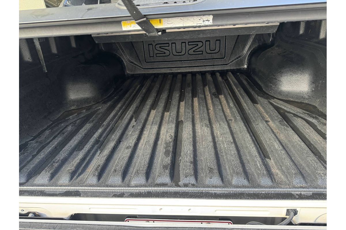 2022 Isuzu D-MAX X-TERRAIN