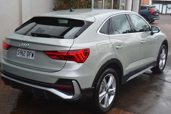 2023 Audi Q3 35 TFSI S line F3