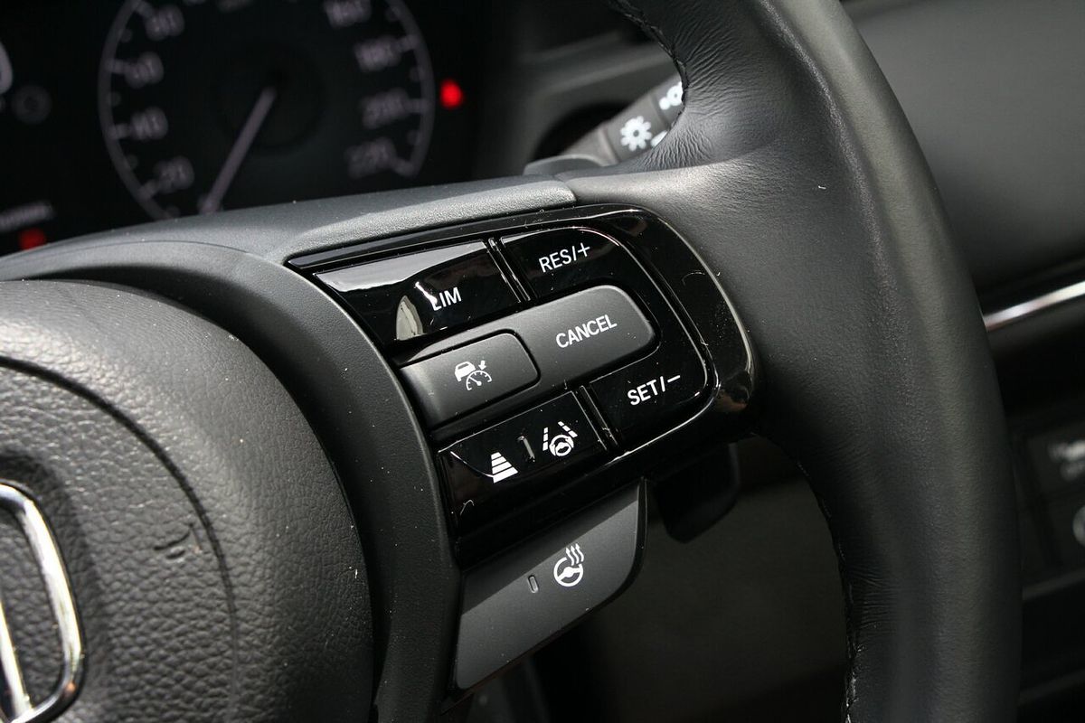 2023 Honda HR-V e:HEV L